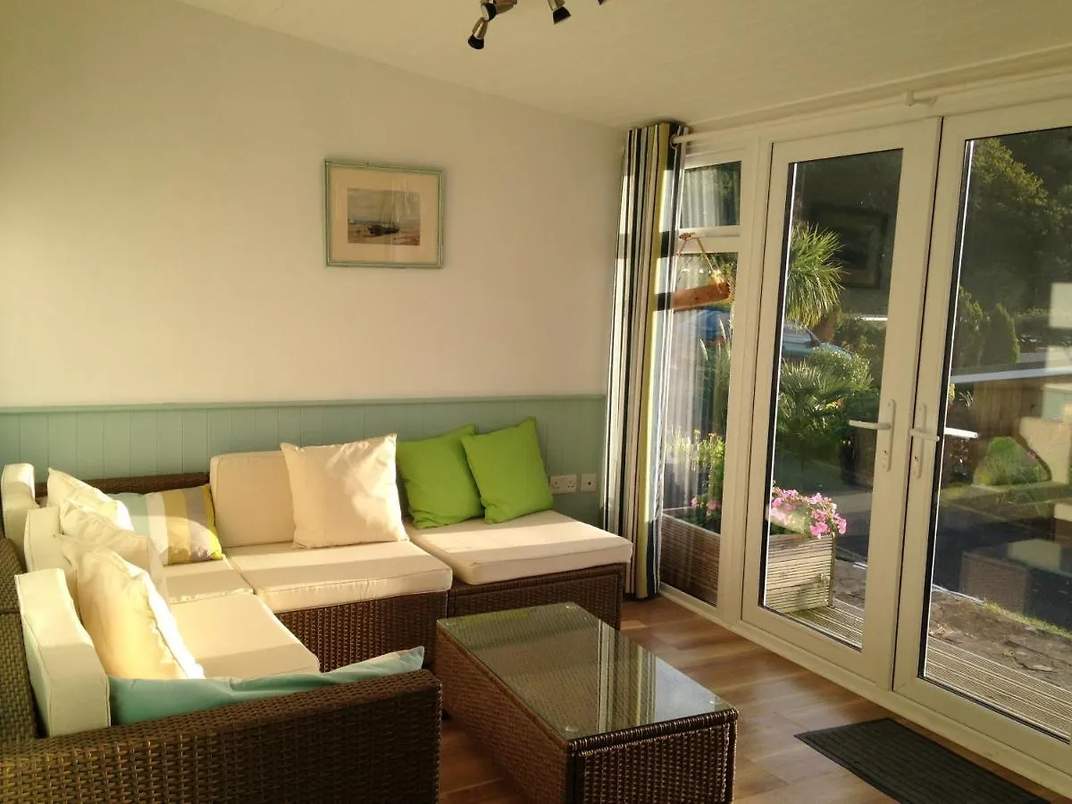 Whiteshell Chalets The Mumbles