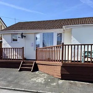 Seaside Bungalow Holiday home